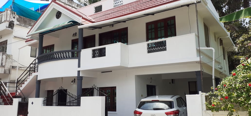 6BHK Premium Villa with 8cent 3500sqft in Vaduthala, Ernakulam