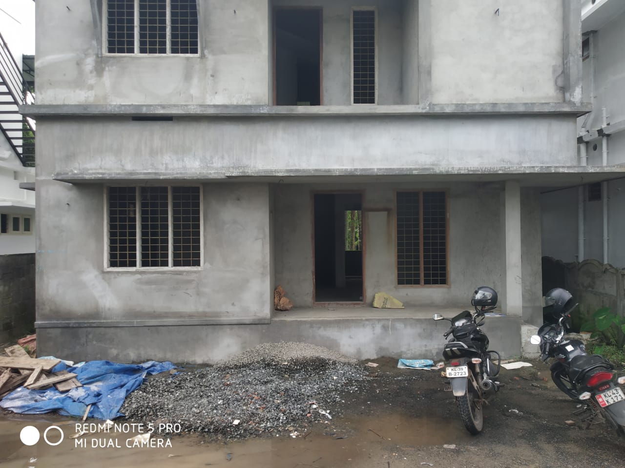 2300sqft, 3BHK Fully Furnished Flat in Marine Drive, Ernakulam