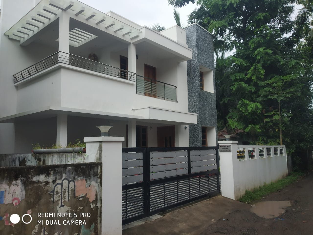 450 Sqft, Unfurnished Office Space for Rent in Marine Drive, Ernakulam