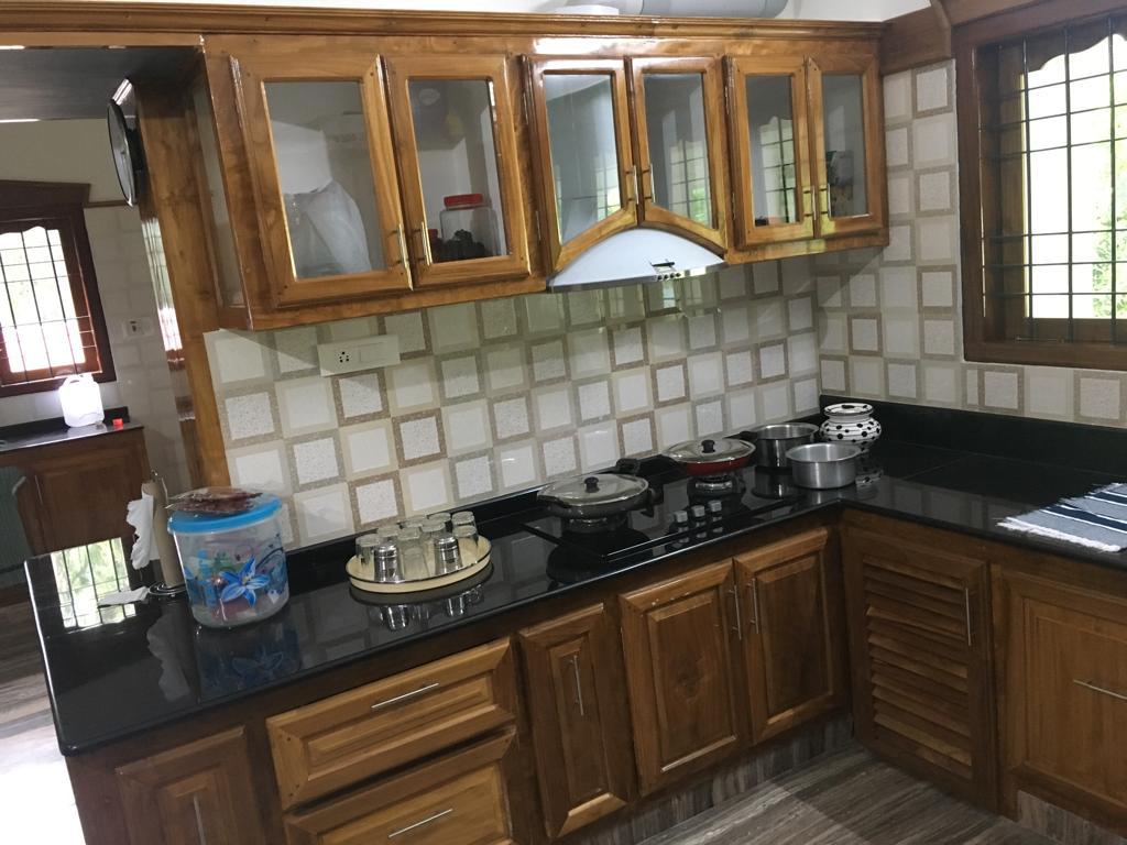 3BHK Semifurnished House with 3.50cent 1700sqft