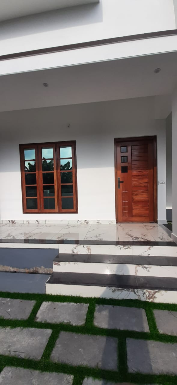 17cent of Residential House Plot Near Eroor, Tripunithura