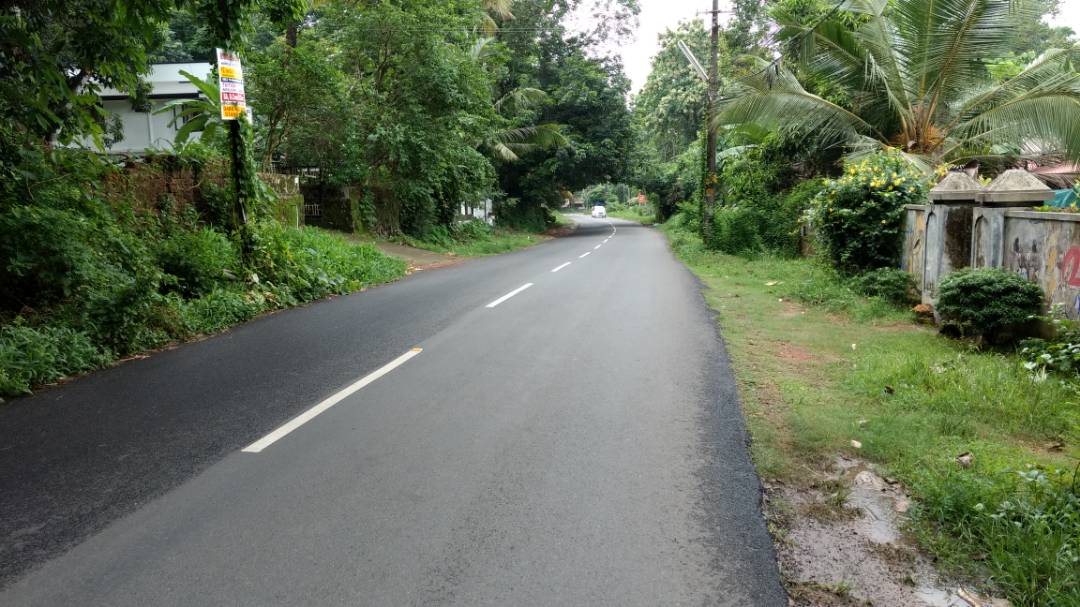 10cents of land - for sale in Maneed Thiruvankulam, 18, Kerala