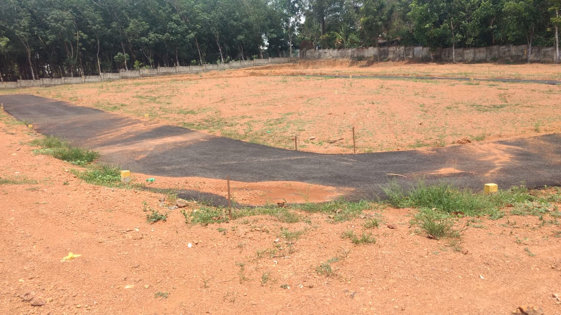 8Cents of Residential Land with a House