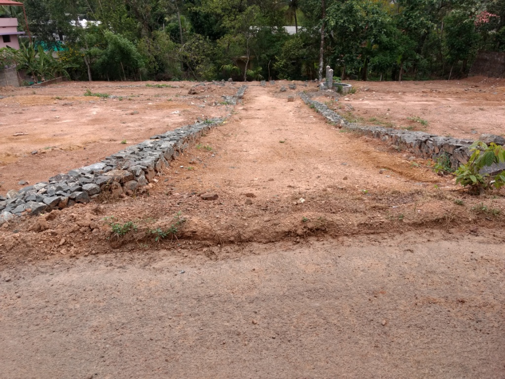 5 cents of land - for sale in A Ged Colonythiruvankulam, 18, Kerala