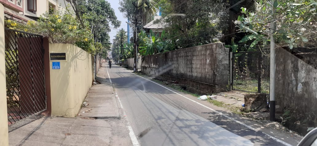 3BHK Unfurnished Flat in Kathrikkadavu, Ernakulam, 1760sqft