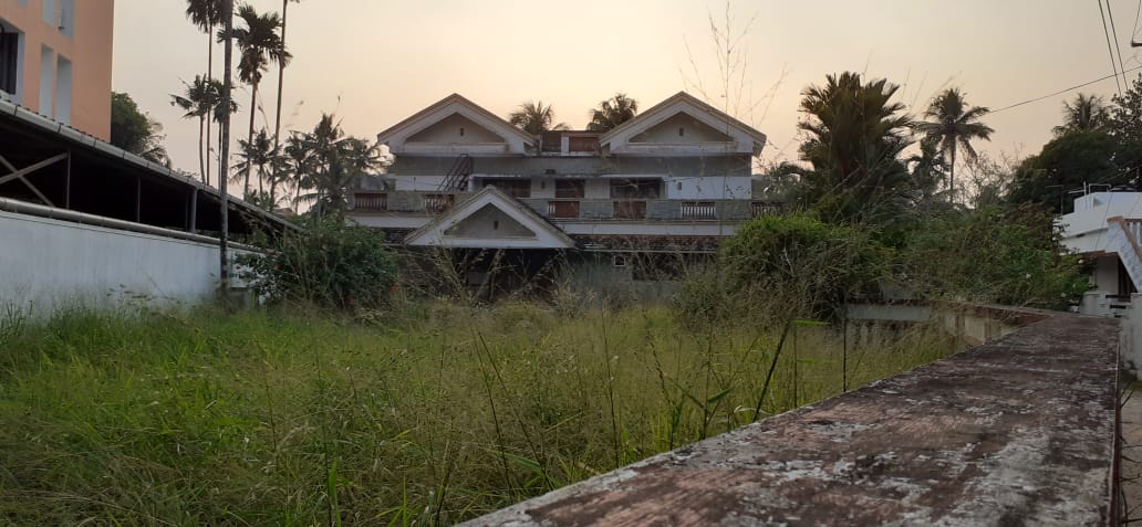 2BHK Fully furnished Posh Flat in Inforpark, Kakkanad,1200 sqft