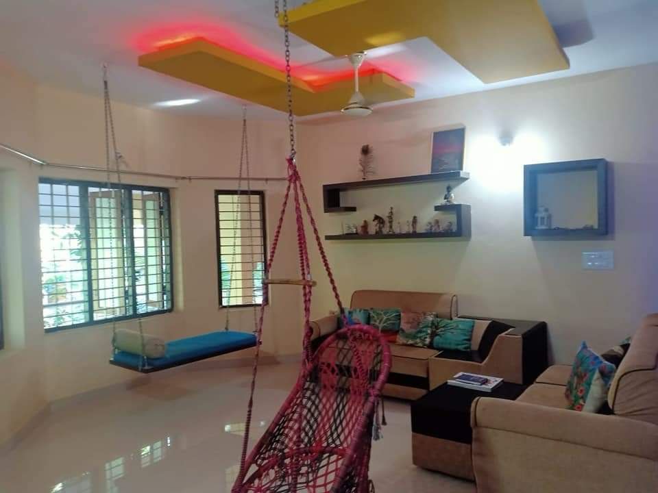 2800 sqft, 4BHK Semifurnished house