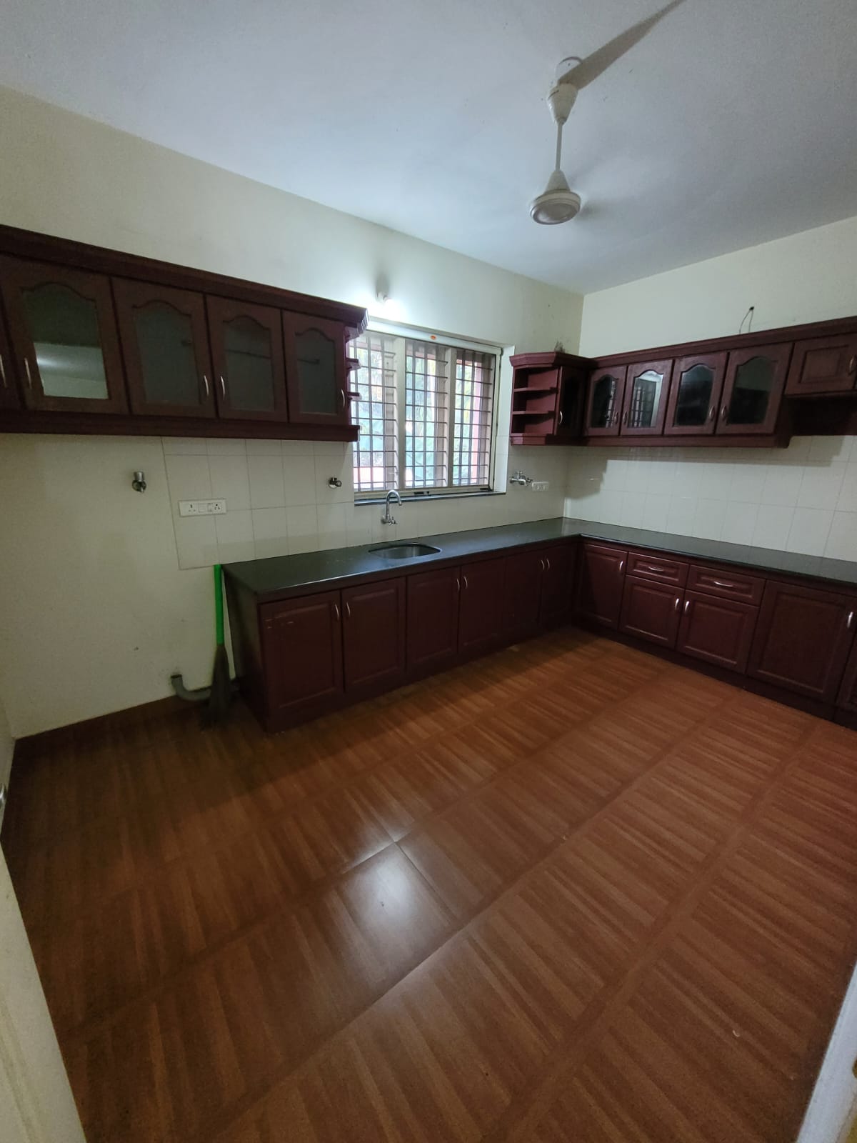 2BHK Semifurnished Apartment1250sqft - for sale in Eroor, Kochi ( Ernakulam ), Kerala