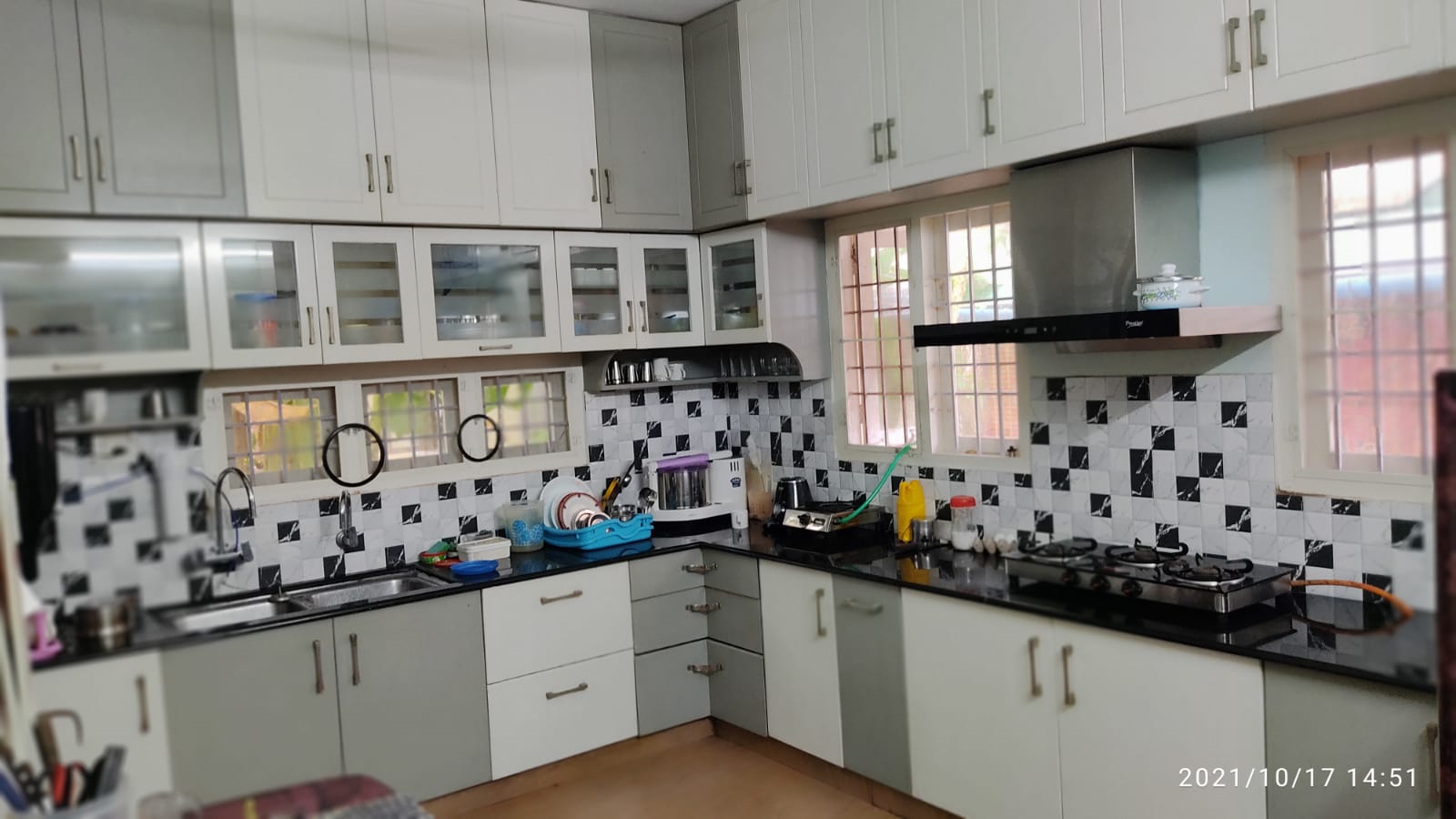 3BHK Fully Furnished Posh Flat in Panampilly Nager, Ernakulam,2000sqft