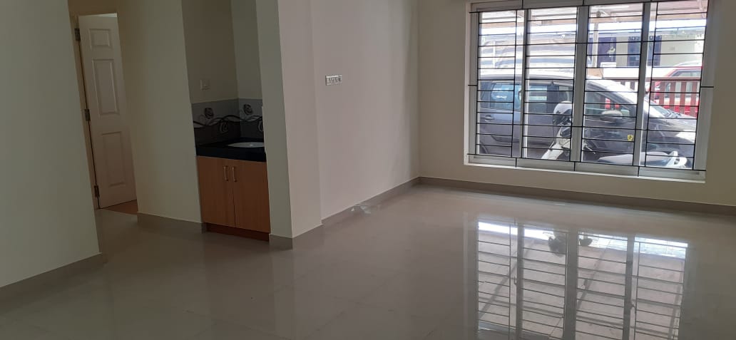 5BHK Semifurnished House,4000sqft in Panangad - for sale in Madavana, Kochi ( Ernakulam ), Kerala