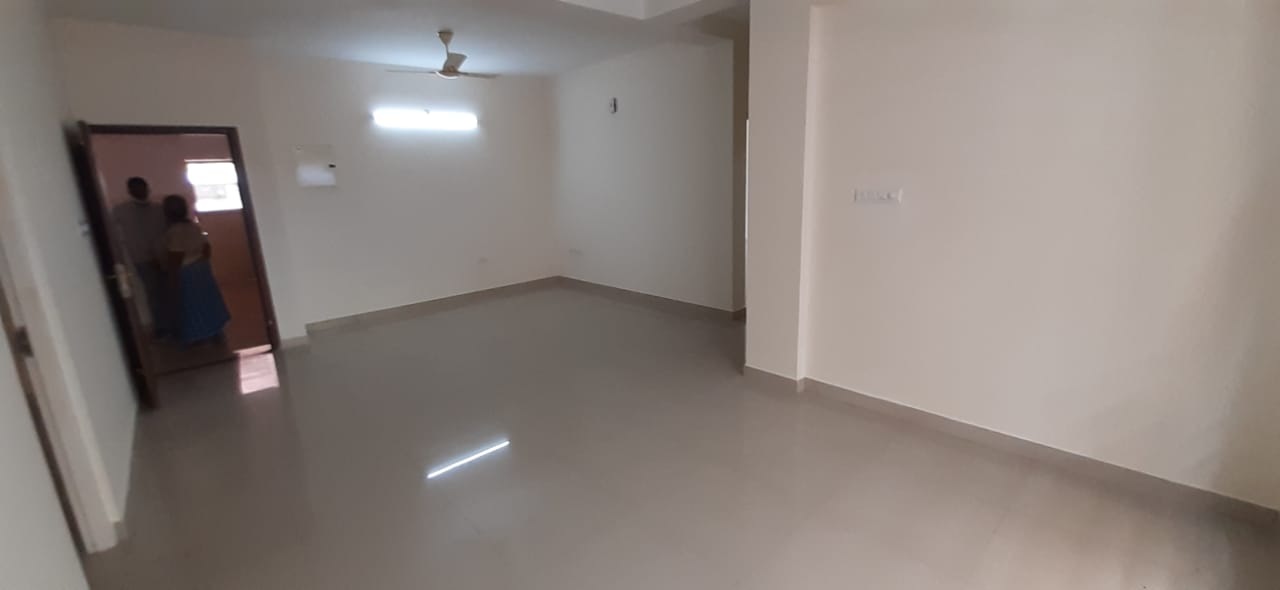 5BHK Semifurnished House,4000sqft in Panangad
