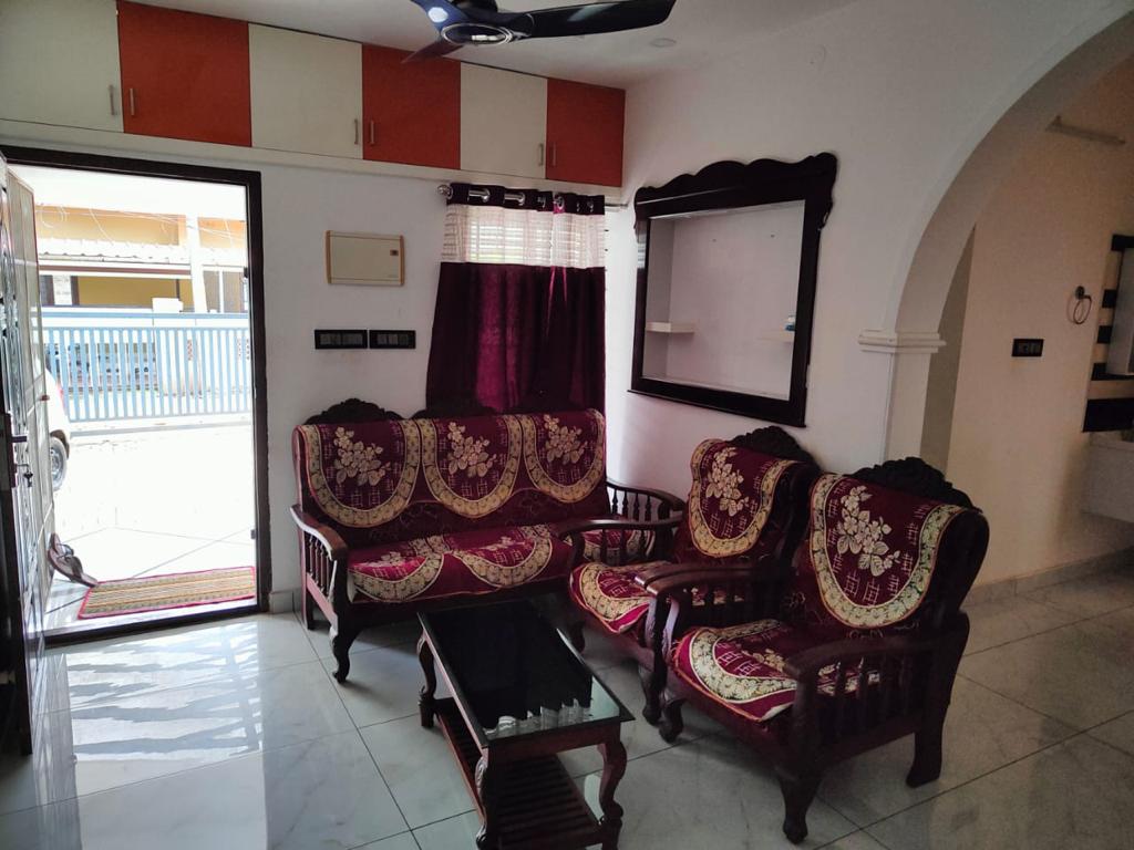 3BHK Fully Furnished House  6.850 cents Land 1600 Sqft - for sale in Thripunithura, Kochi ( Ernakulam ), Kerala