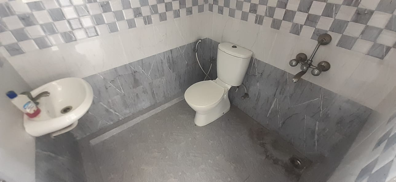 3800 sqft 4BHK Fully Furnished Luxury Flat in Gated society in Panangad,Kochi