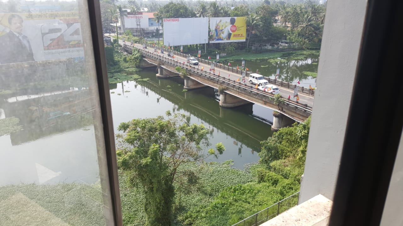 3800 sqft 4BHK Fully Furnished Luxury Flat in Gated society in Panangad,Kochi
