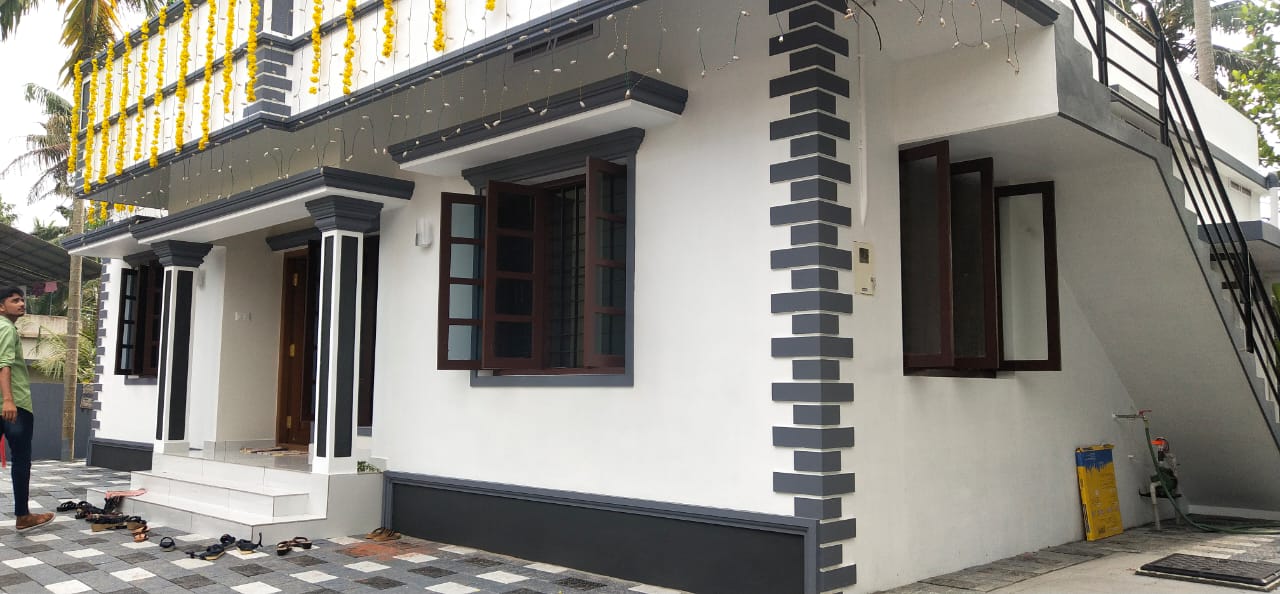 3BHK Semifurnished House 1040sqft