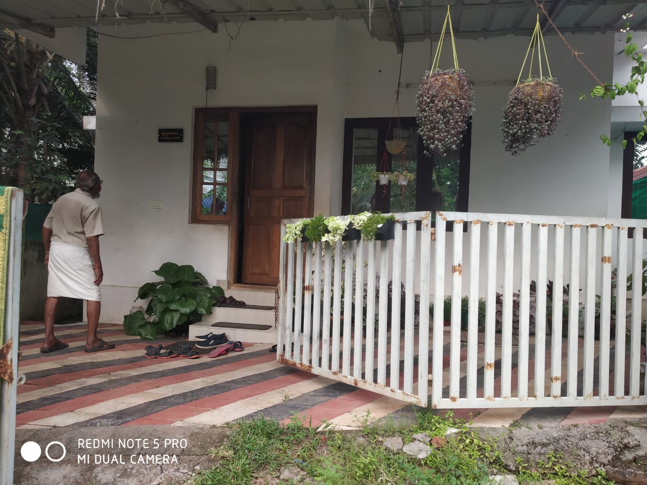 3 BHK Semifurnished Villa 1600 sqft