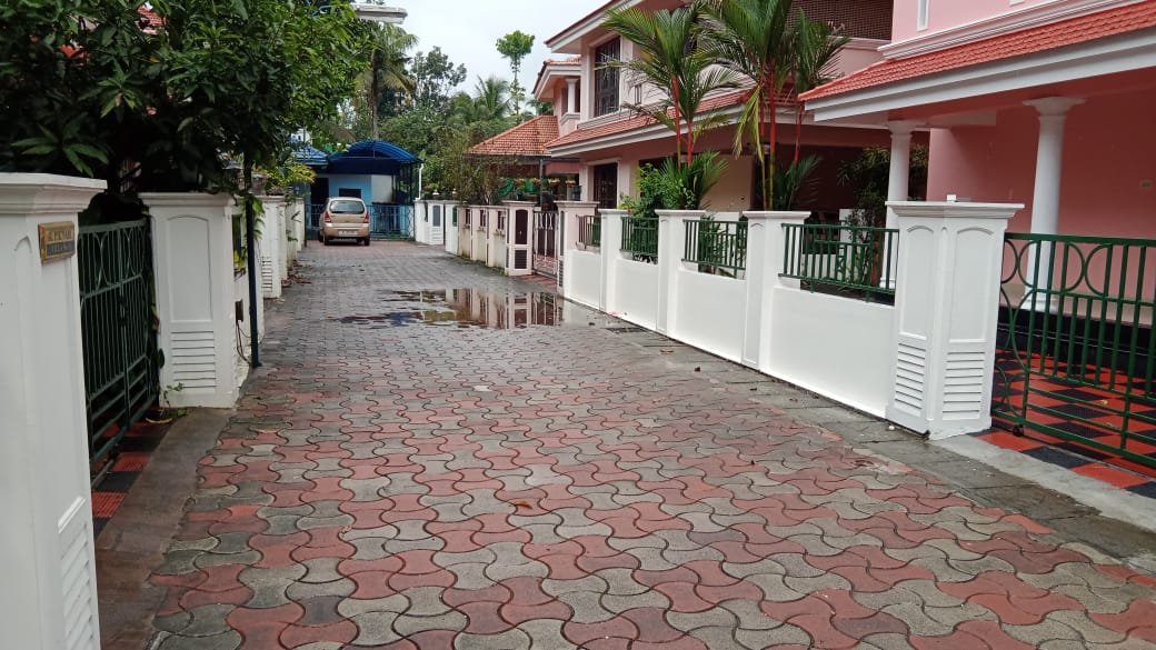 3BHK Semifurnished Villa with 5.75Cent Land1800sqft - for sale in Eroor, Kochi ( Ernakulam ), Kerala