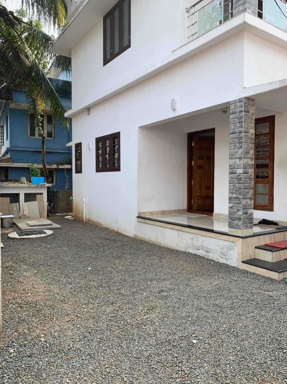 4BHFK Semifurnished House 1650