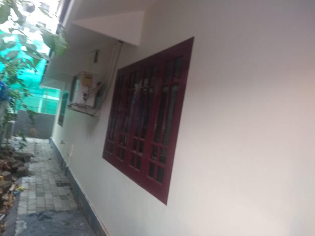 3 BHK Fully furnished Flat in Kaloor, 2183Sqft