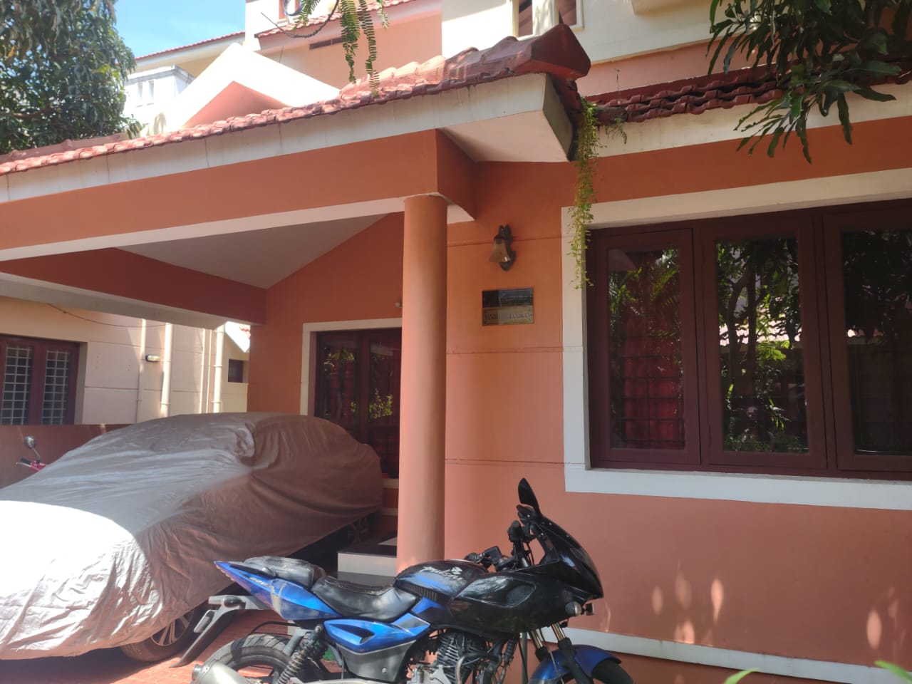 3BHK Semifurnished House2300 sqft in Alangad, Ernakulam