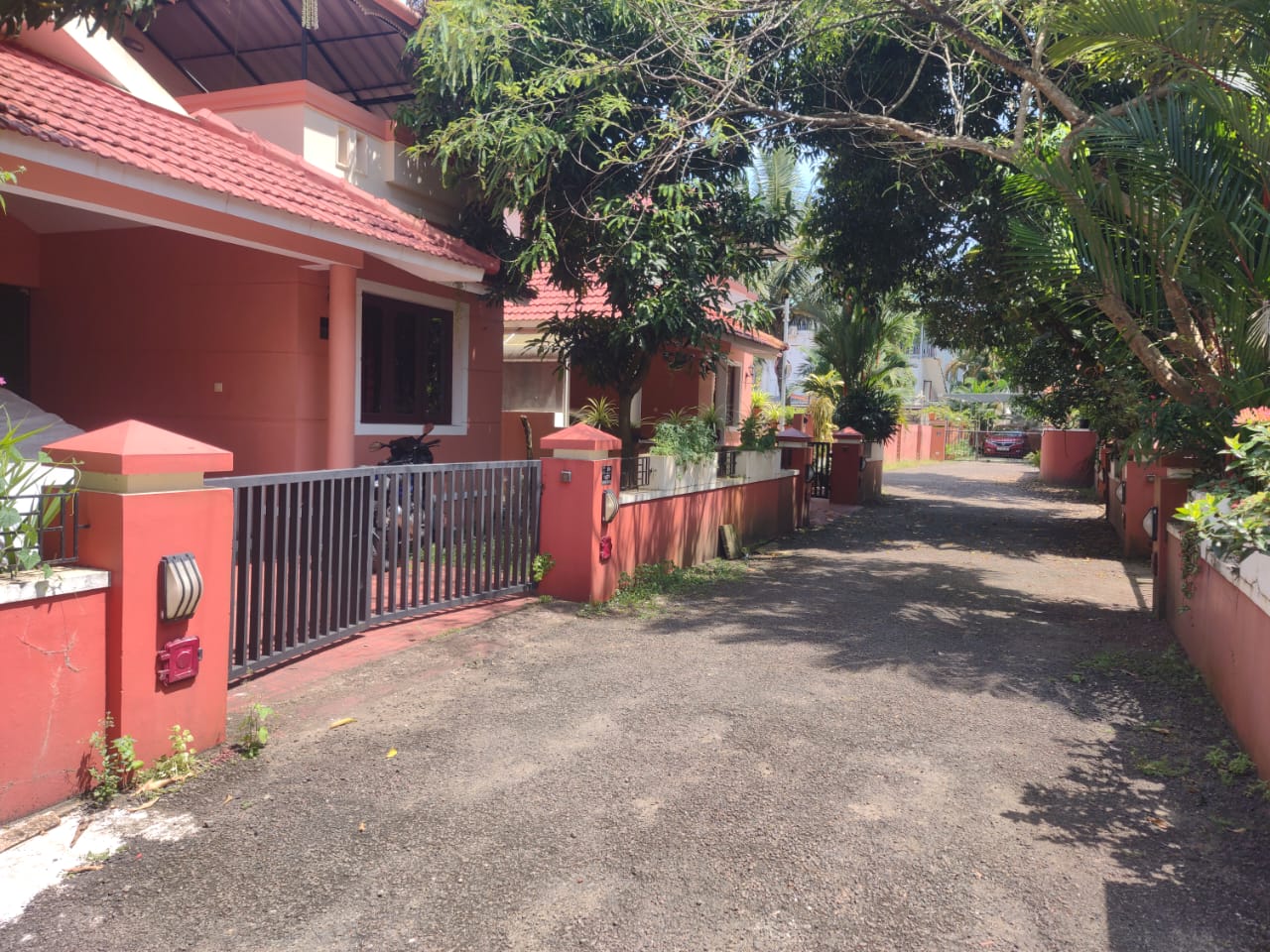 3BHK Semifurnished House2300 sqft in Alangad, Ernakulam