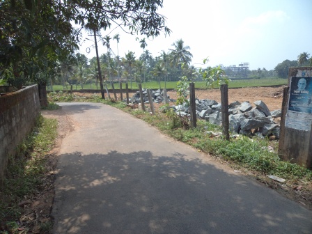 4cents of residential land Thrippunithura,kureekad