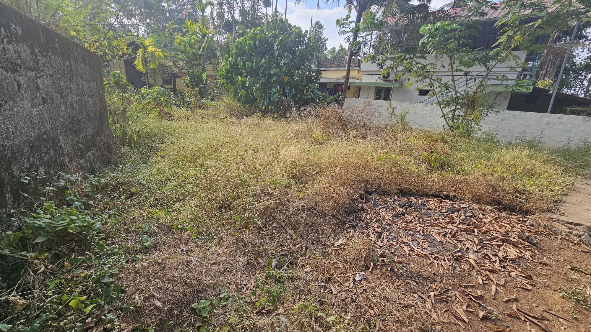5.580cents of Land Irupanam, Thripunithra
