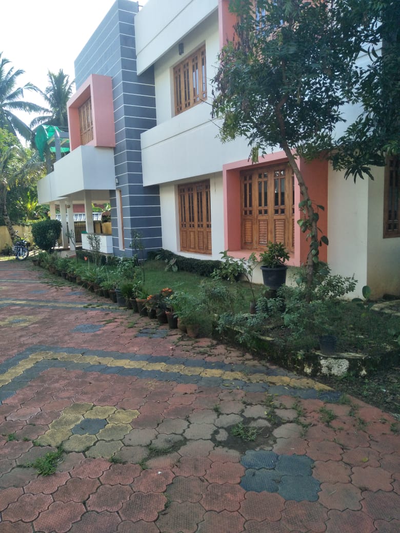 5BHK Fully Furnished Villa with 7.2 Cent Land3600sqft - for sale in Tripunithura, Kochi ( Ernakulam ), Kerala