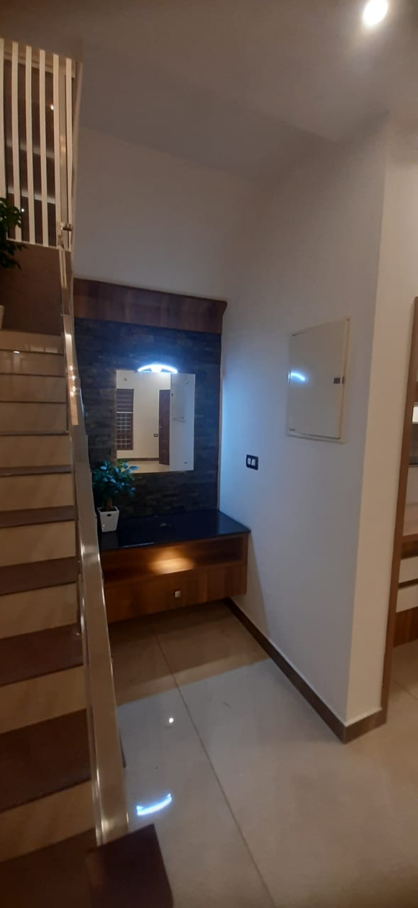 4BHK Brandnew Villa1900sqft in Kakkanad