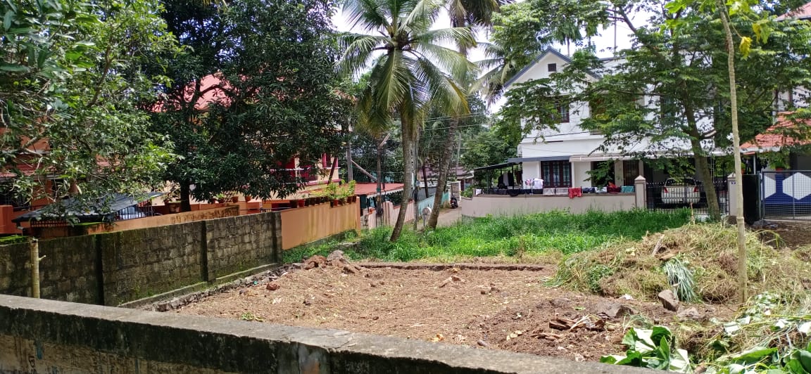6.7 Cents of Residential Land - for sale in Hill Palace , Kochi ( Ernakulam ), Kerala