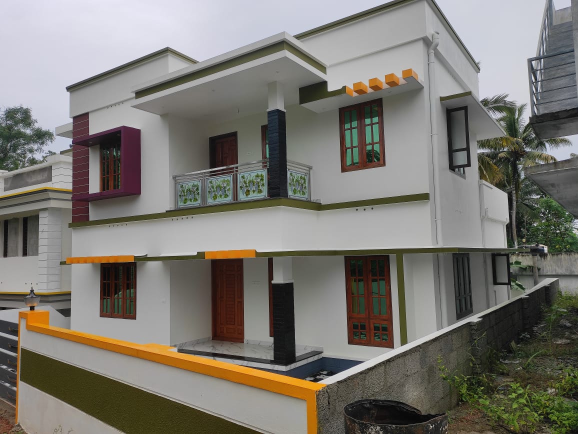 3BHK Brandnew House with 4.5Cent Land1750sqft
