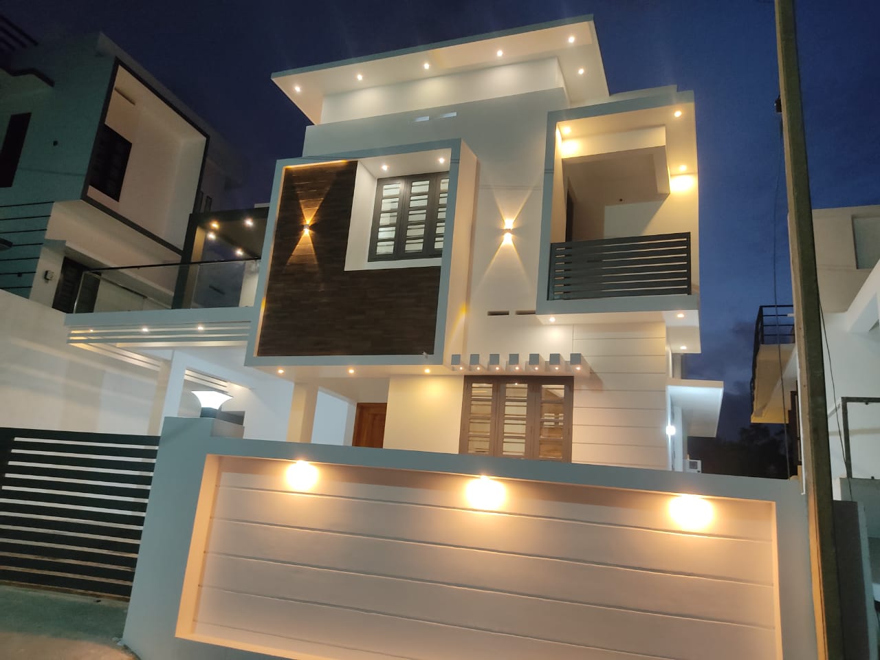 3BHK Semifurnished House with 3.6 land in Thevakkal, Kakkanad
