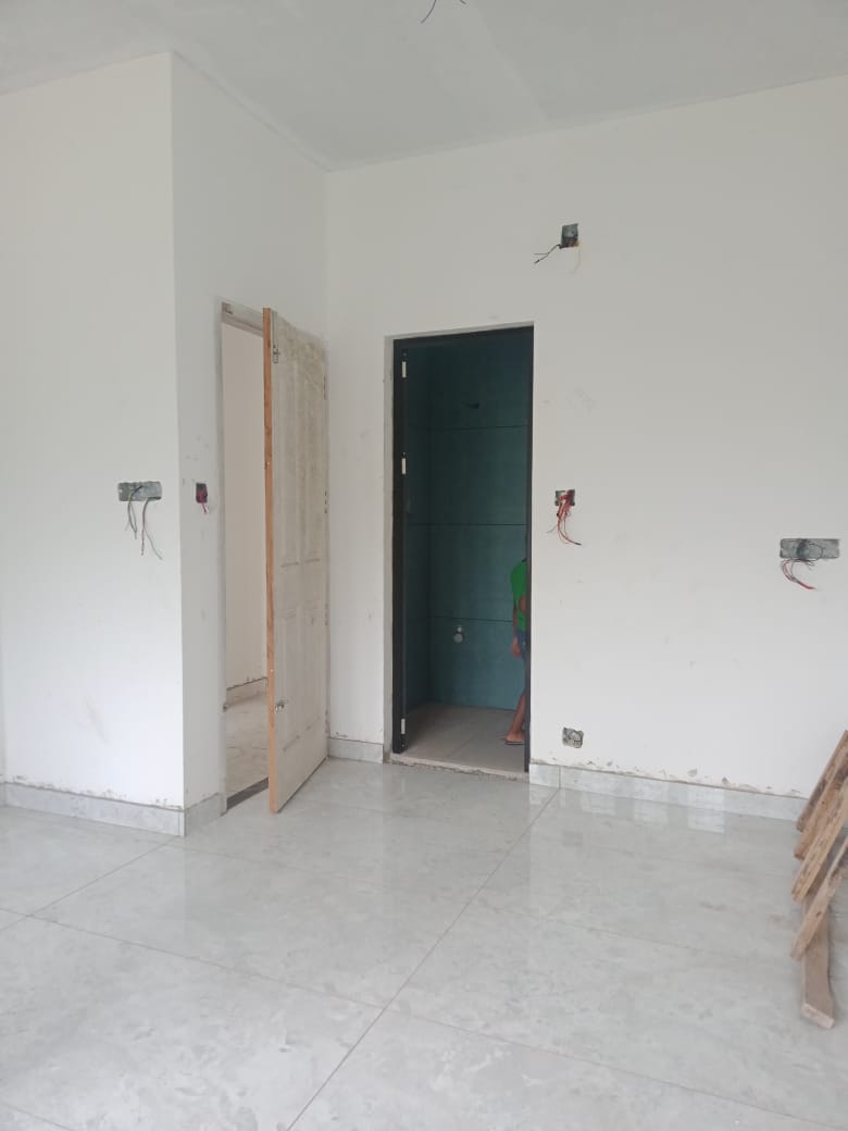 3BHK Brandnew House with 4cent 1350qft in Udayamperoor, Tripunithra
