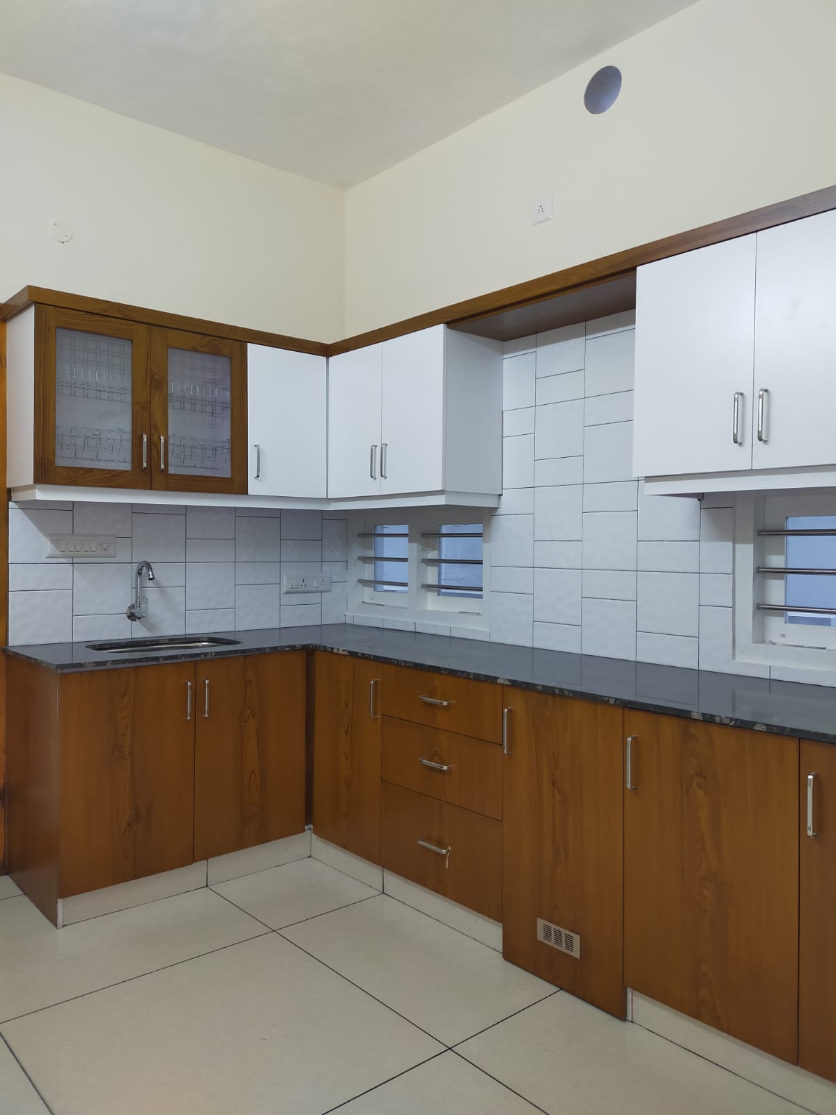 4800sqft Duplex 4BHK Semifurnished Flat in Palarivattom