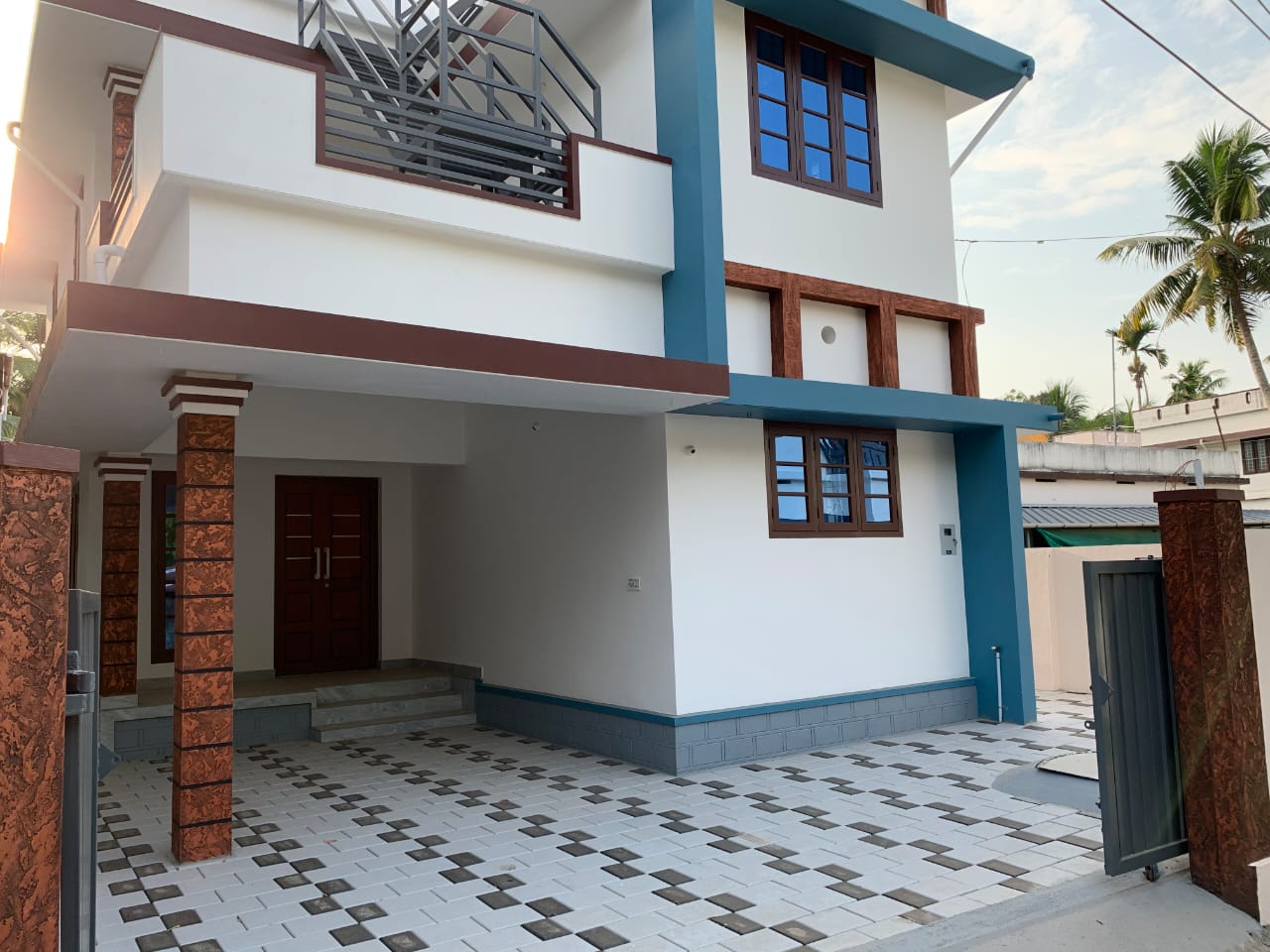 3BHK Fully furnished Flat in Kadavanthara, 2000sqft