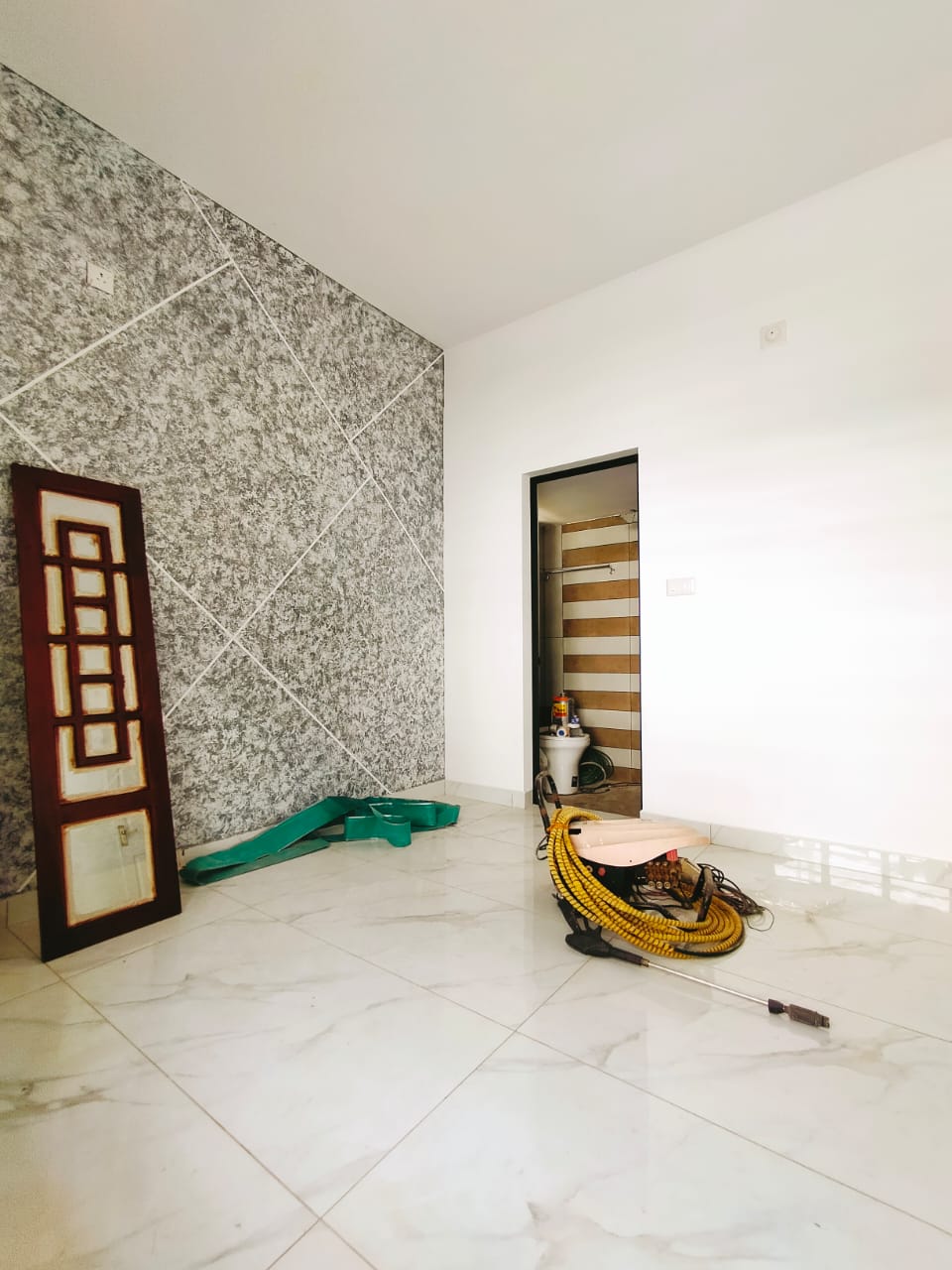 3BHK Semifurnished House900sqft