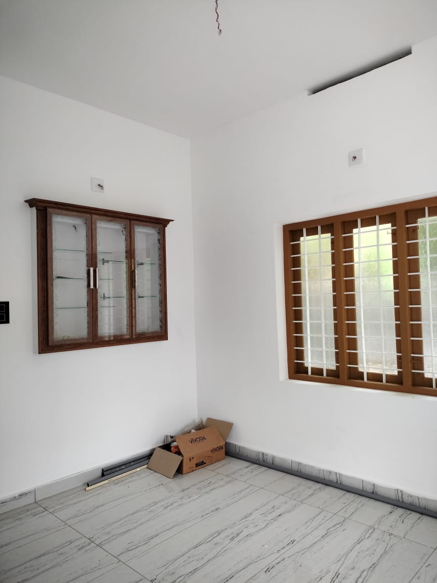 4BHK Semifurnished House 2000 Sqft