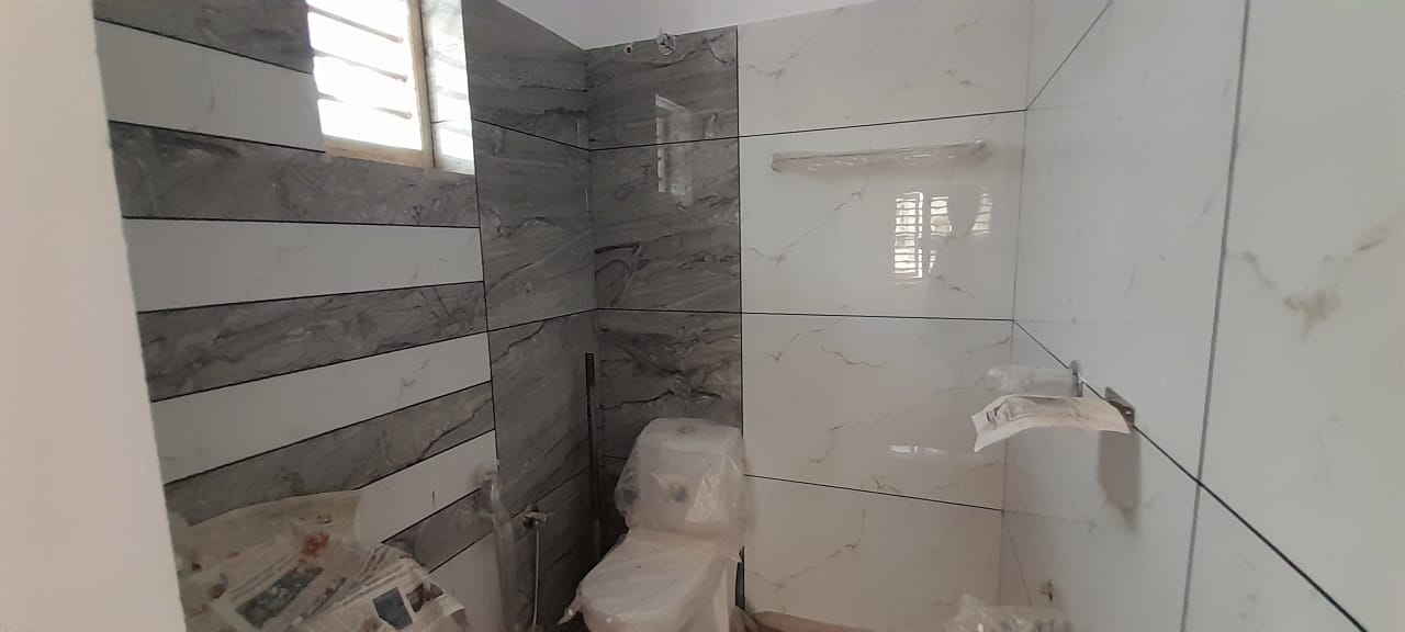 3BHK Semifurnished House with 4cent1650 sqft, - for sale in Varapuzha, Kochi ( Ernakulam ), Kerala