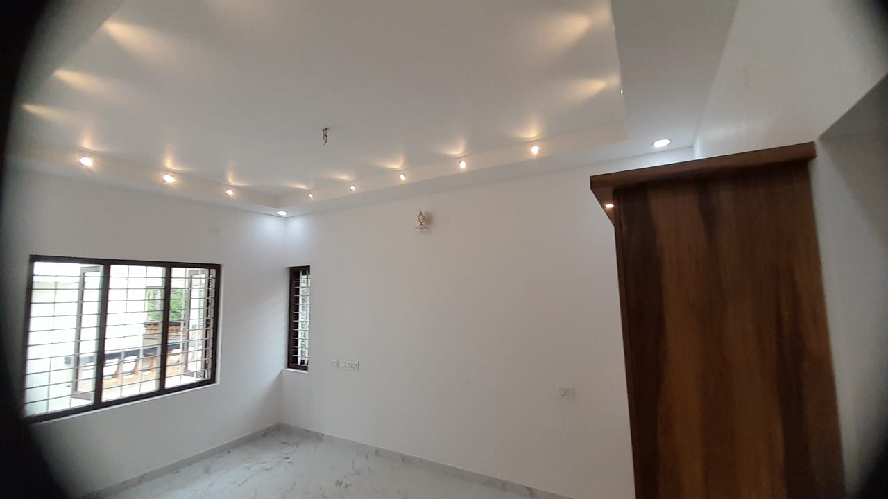 6.5cent of Residential Plot in Morakkala, Pallikkara