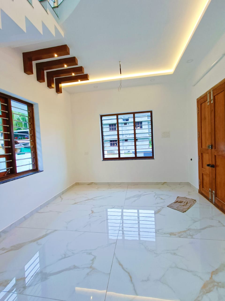 4 BHK Brandnew House 1700sqft