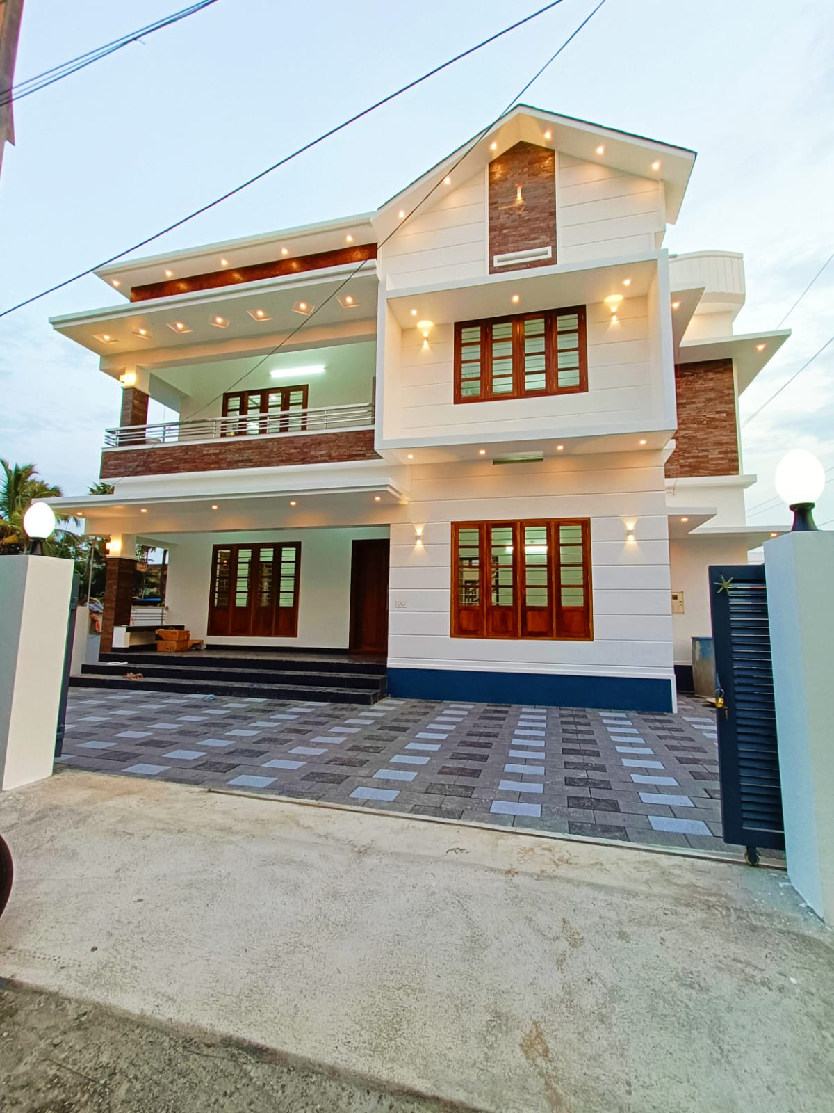 2BHK Fully Furnished Brand-new House1000sft in Kadavanthra - for sale in Kadavanthra, Kochi ( Ernakulam ), Kerala
