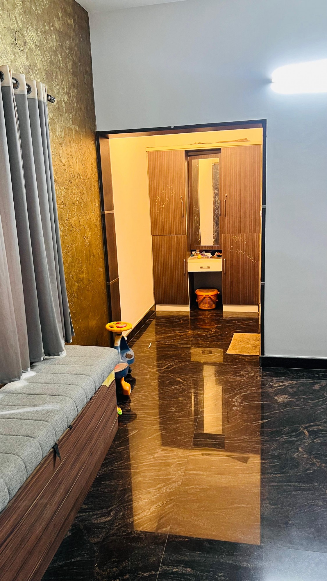 4BHK Semifurnished House 2800 sqft