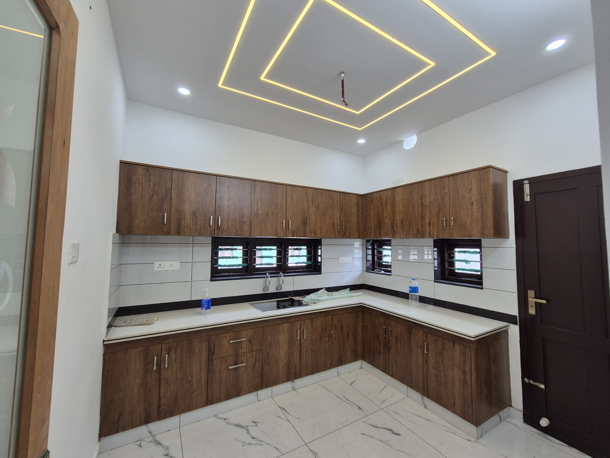 4BHK Semifurnished House 1600sqft in Manjummel, Varapuzha
