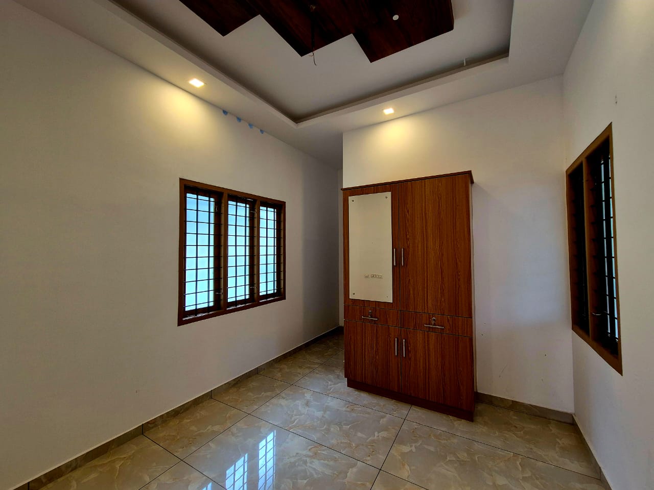 4BHK Semifurnished House with 3.85cent1700sqft in Thirumupam, Varapuzha