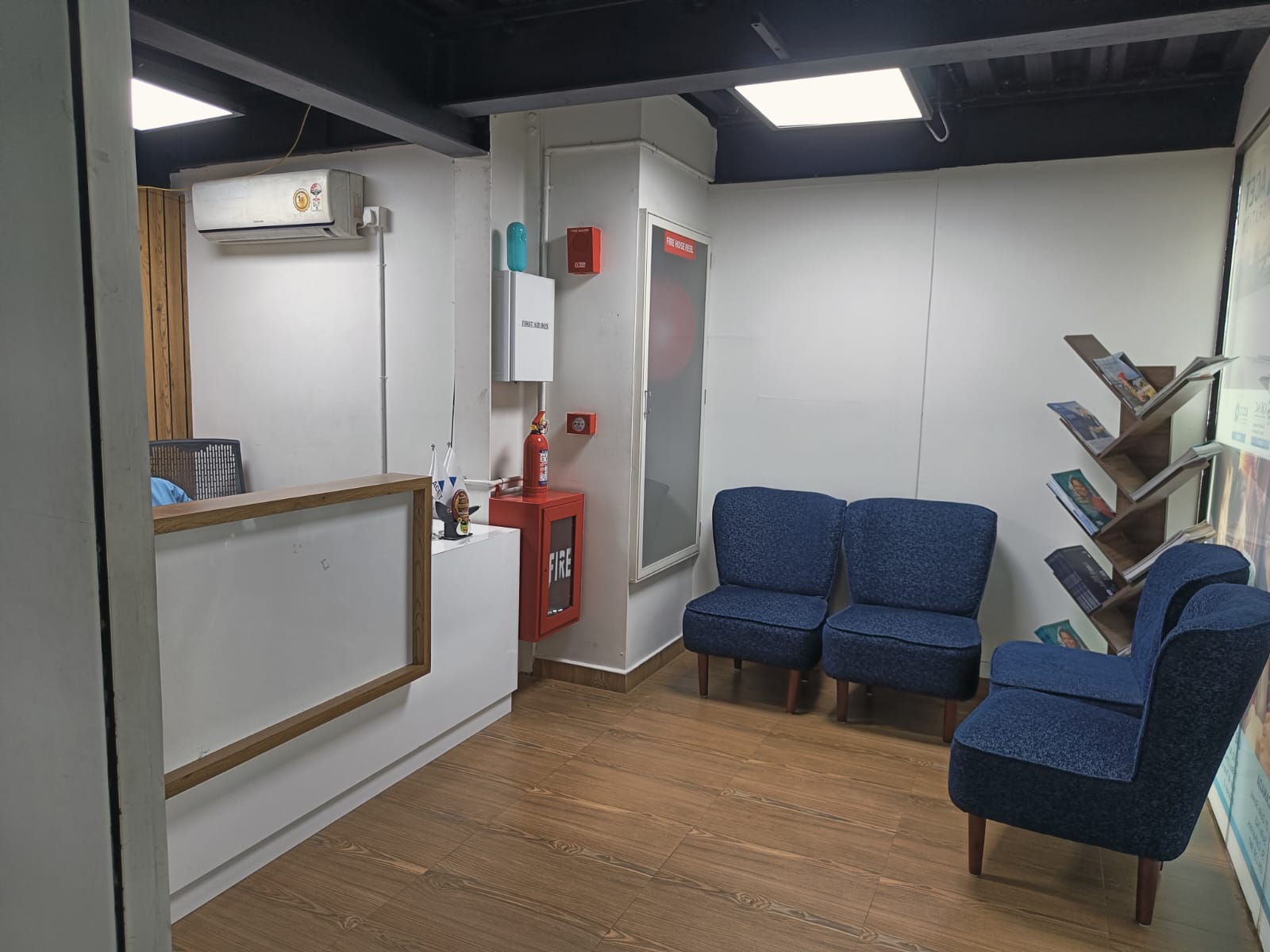 1600sqft Furnished Office Space for rent