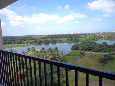 2014sqft brand new posh flat at vytilla