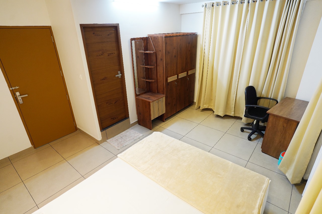 2BHK Fully Furnished Apartment for Rent900sqft