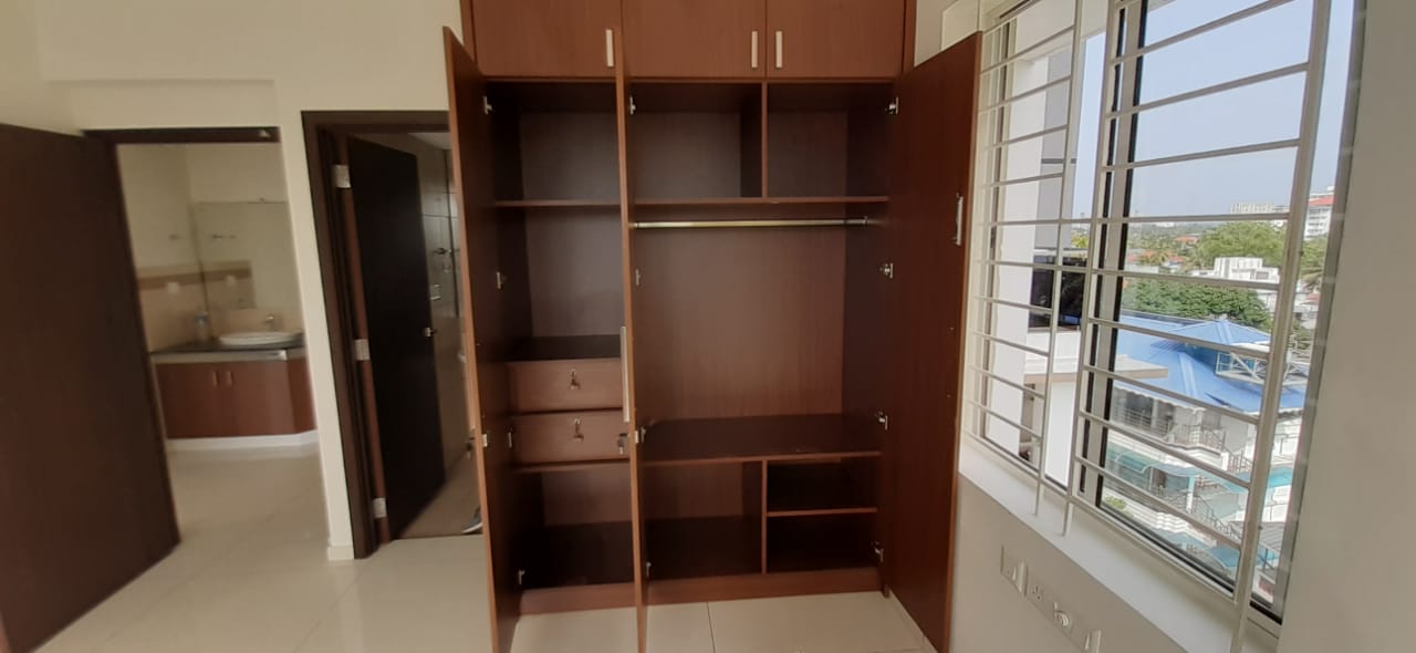 5.50 cents of Residential Plot in Perumbilly, Mulanthuruthy
