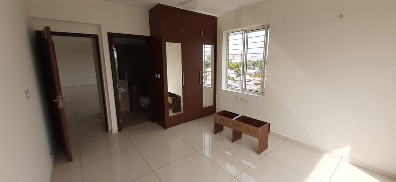 5.50 cents of Residential Plot in Perumbilly, Mulanthuruthy