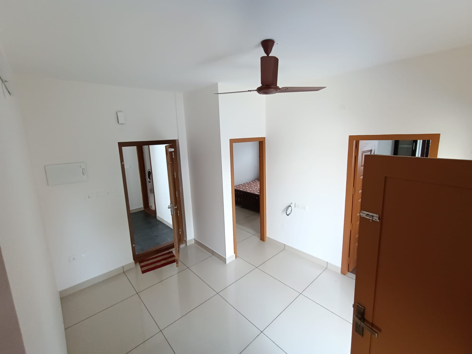 4BHK 2 Storied Unfurnished House 3000sqft in Kaloor